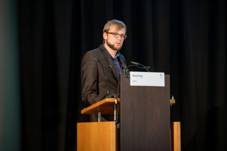 Junges Forum:  Michael Hoering.