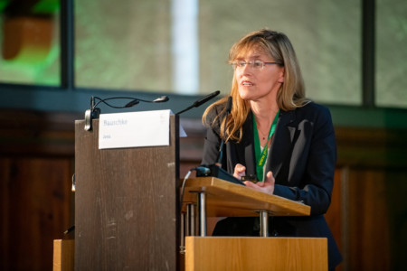 Leitlinien in der Chirurgie:  PD Dr. med. Astrid Bauschke.