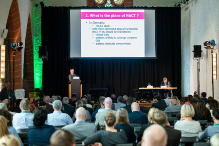 Chirurgische Therapie peritonealer Malignome: Vortrag von Prof. Dr. med. Marc A. Reymond.